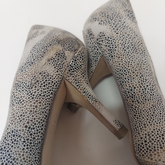 INC International Concepts Women’s Snakeskin Pointed Toe Pumps Size 8.5 Heels - Picture 11 of 13